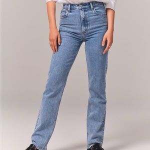 Ultra High Rise 90s Straight Jean